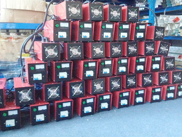 藍盾機電-倉庫一角